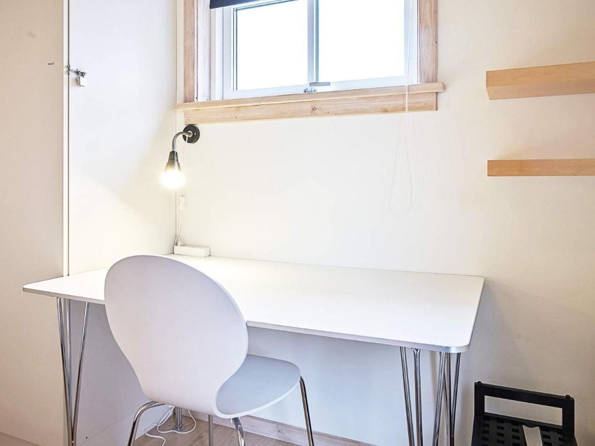8 Person Holiday Home In Gudhjem Room photo